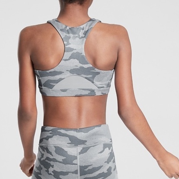 NWOT Athleta Girl printed speed racer bra XXL 16 Light Grey Camo Racerback - Picture 1 of 9